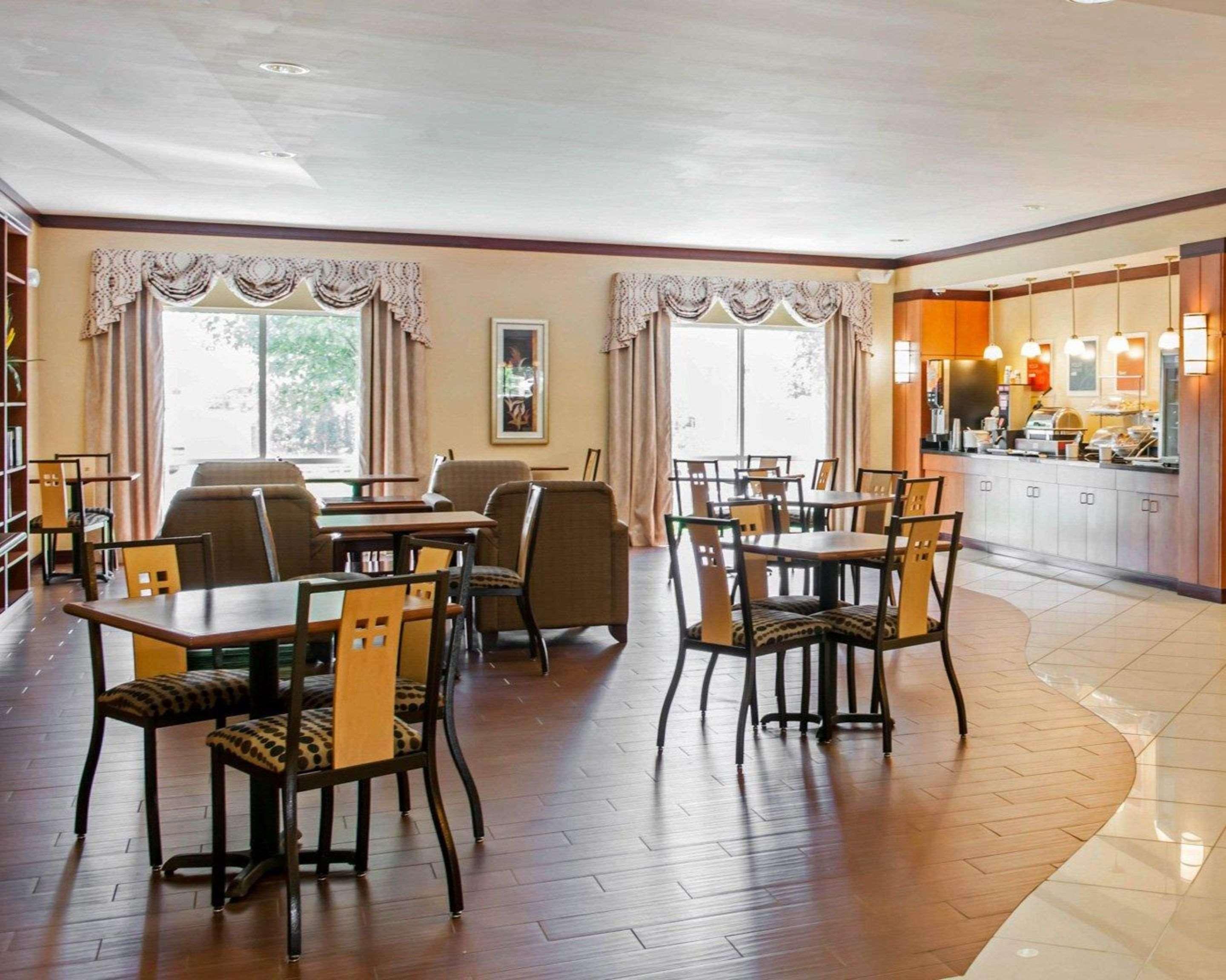 Comfort Suites Southport Dış mekan fotoğraf